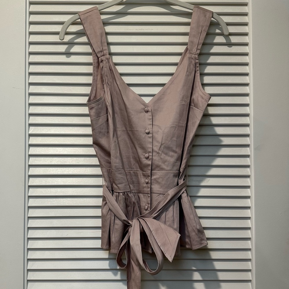 NWT Mauve Express Top size Small